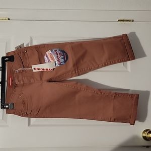 Size 1 capri